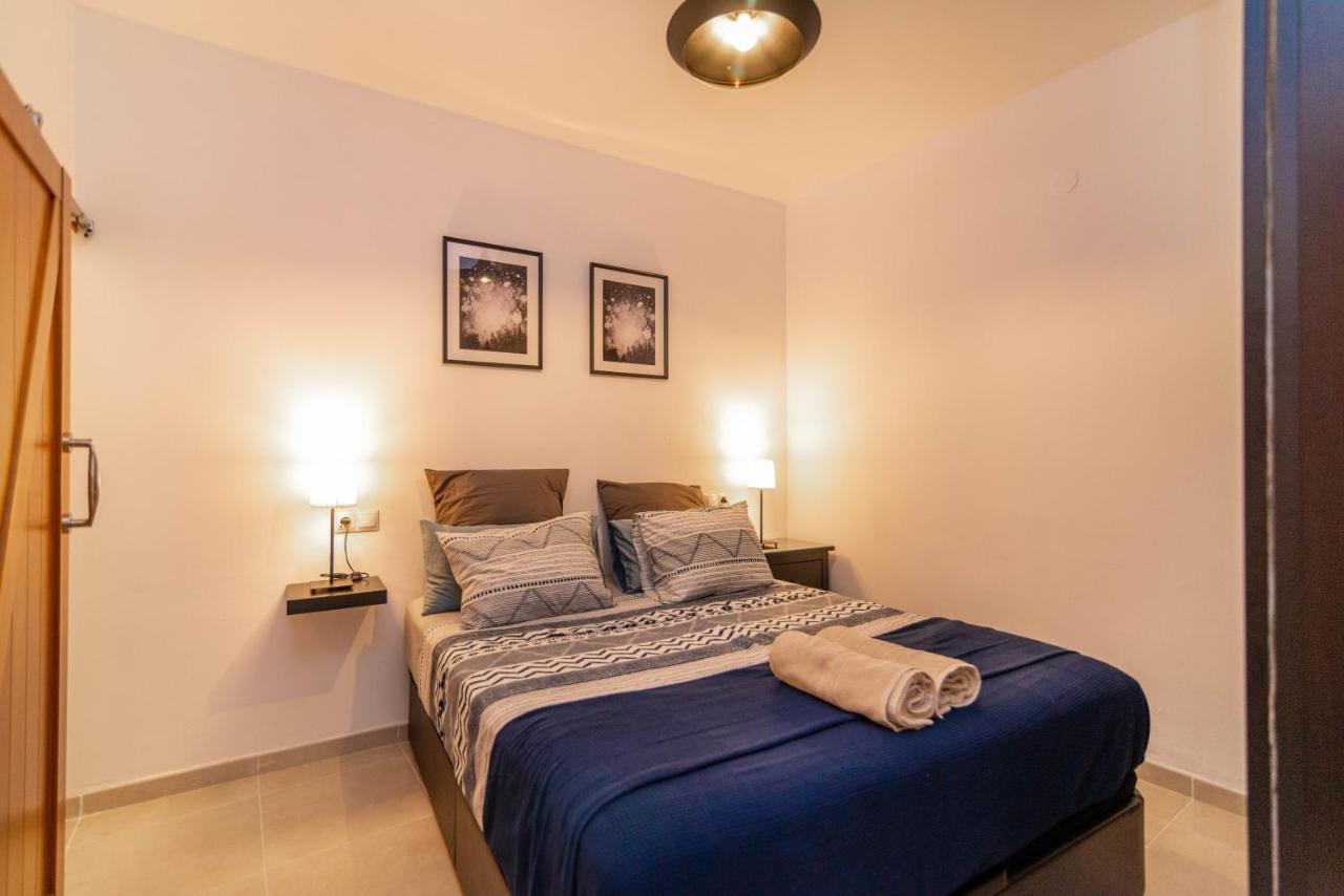 Lovely Cozy 2-Bedroom Residential Home With Patio เบนัลมาเดนา ภายนอก รูปภาพ